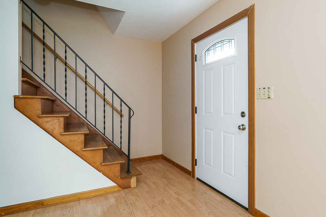 1084 Northfield Pl S-14