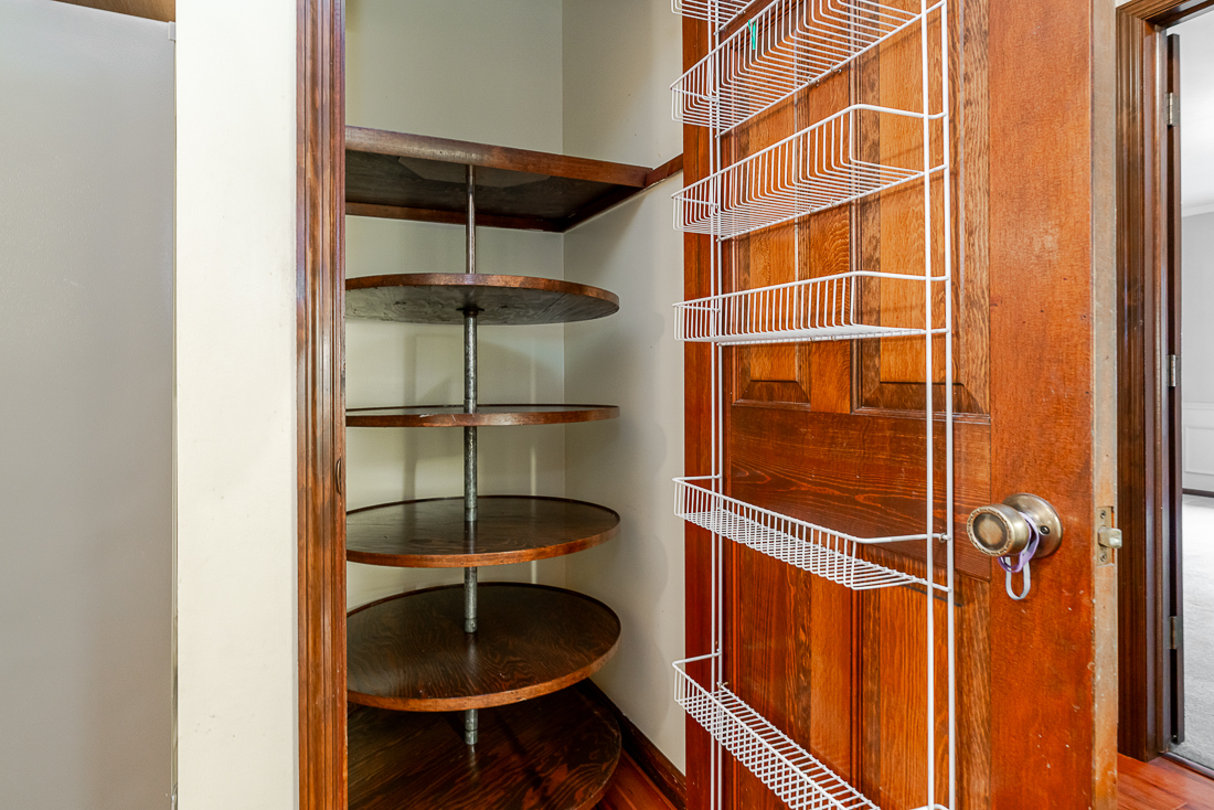 111 North Nob Hill-35