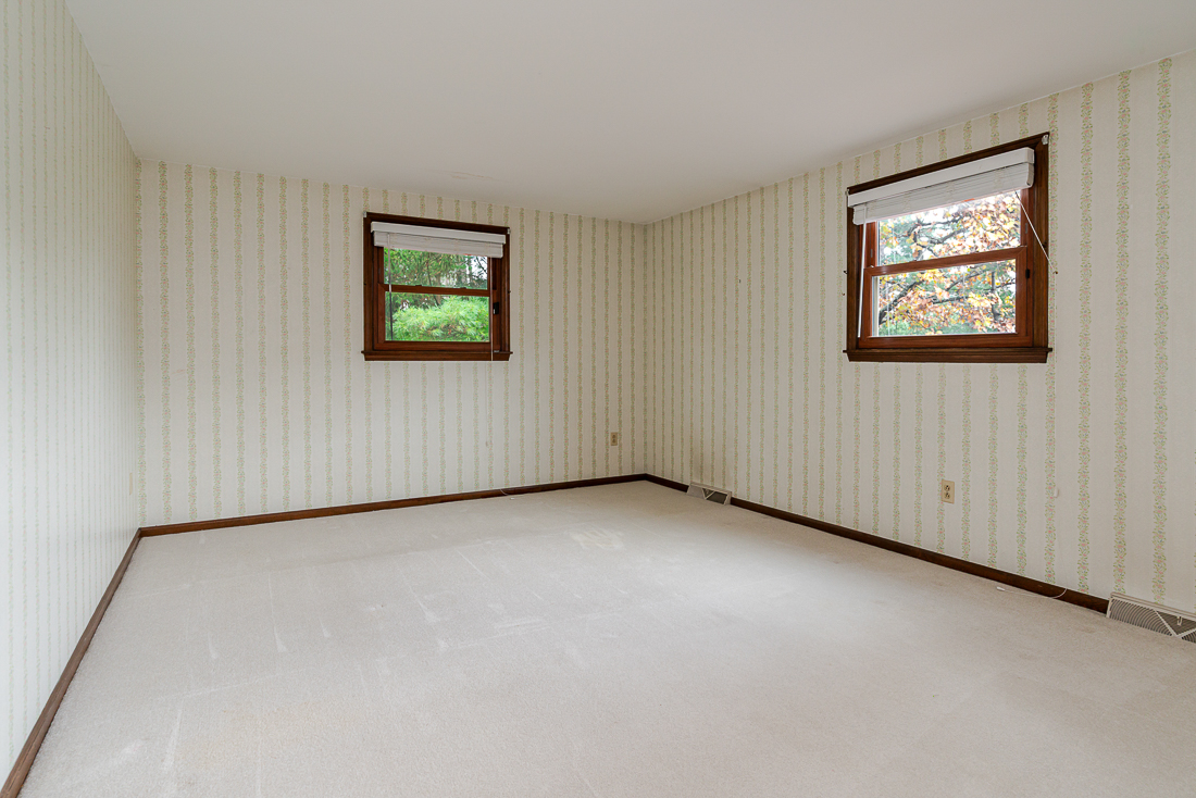 111 North Nob Hill-42