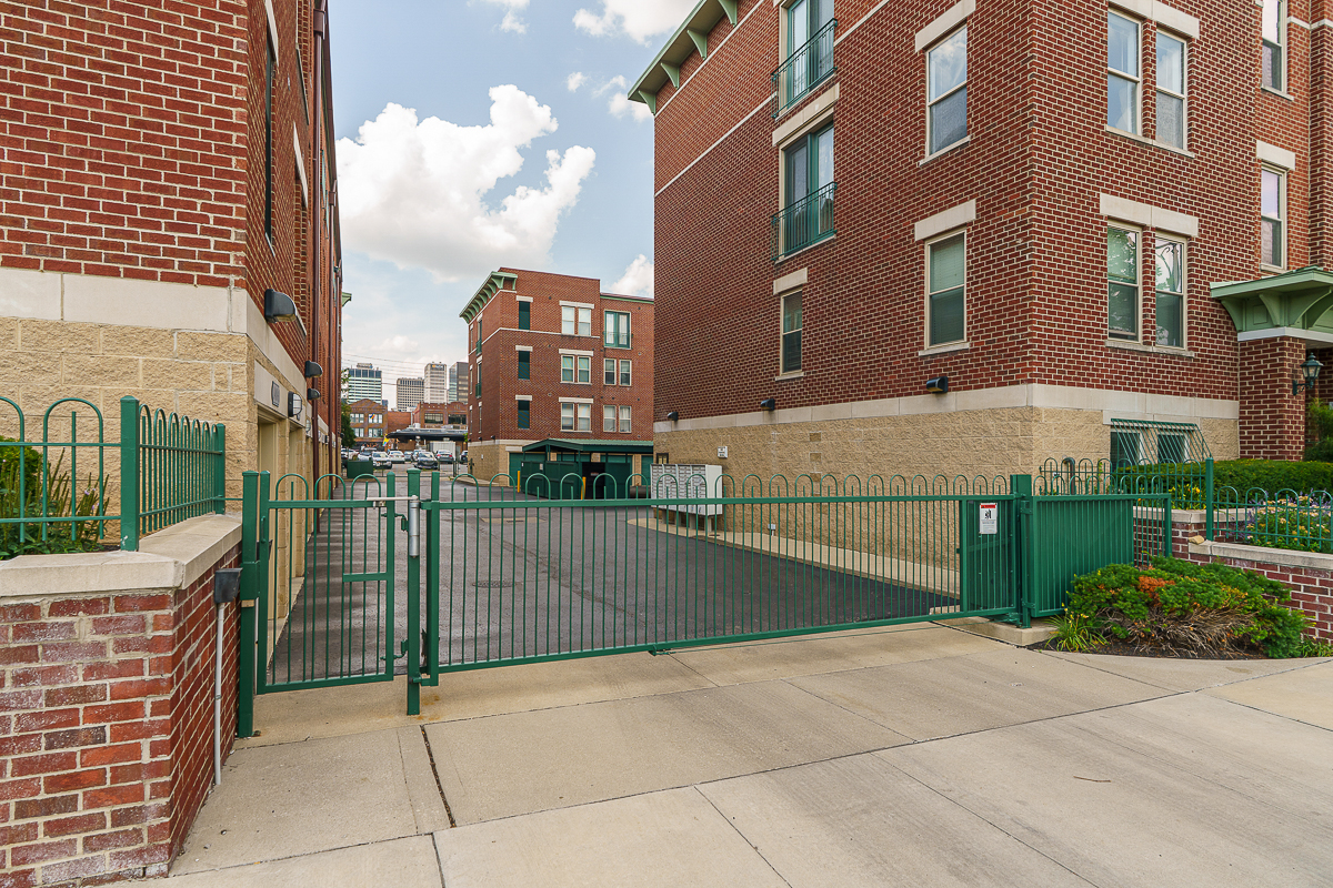 114 e Mound St #1-6