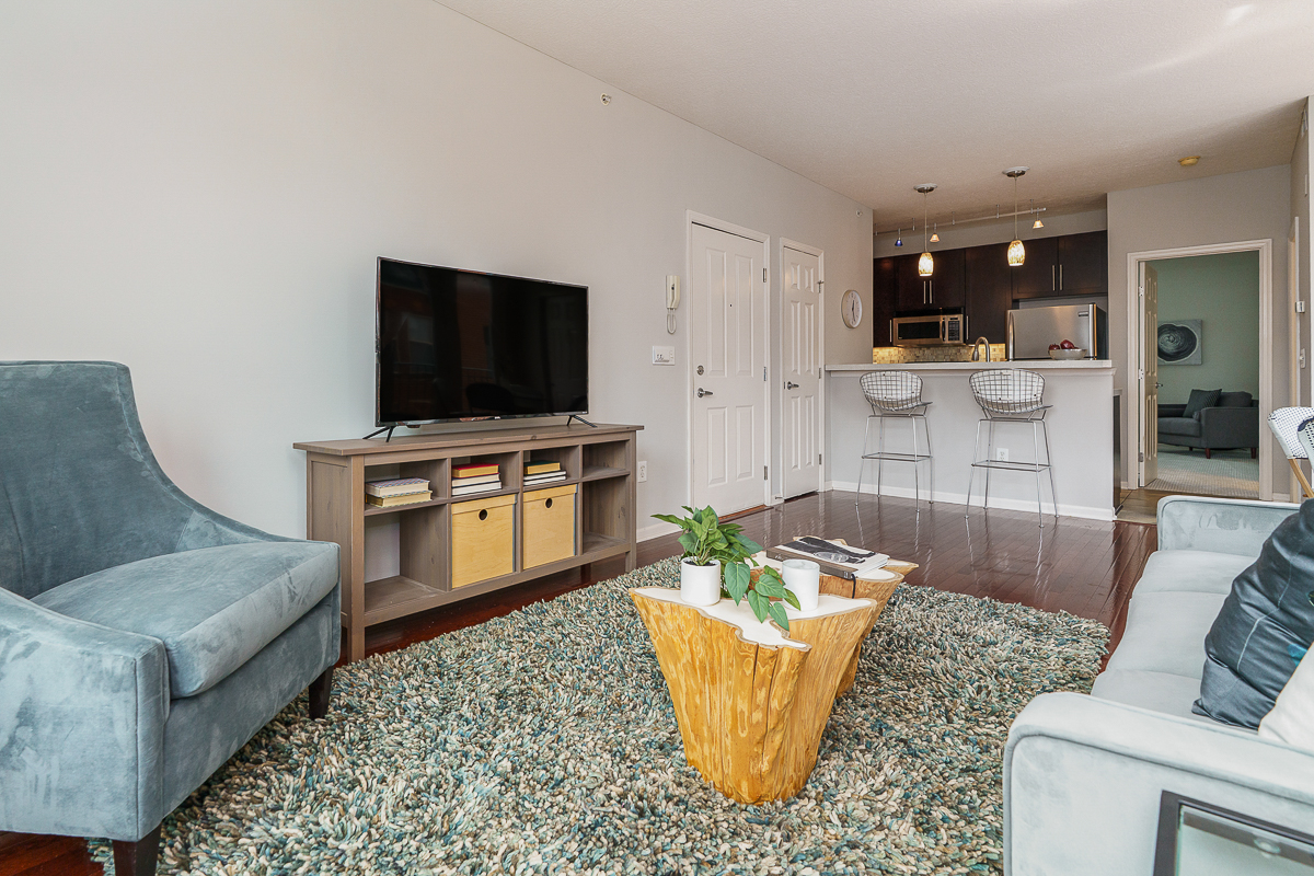 115 E Noble St #2-9