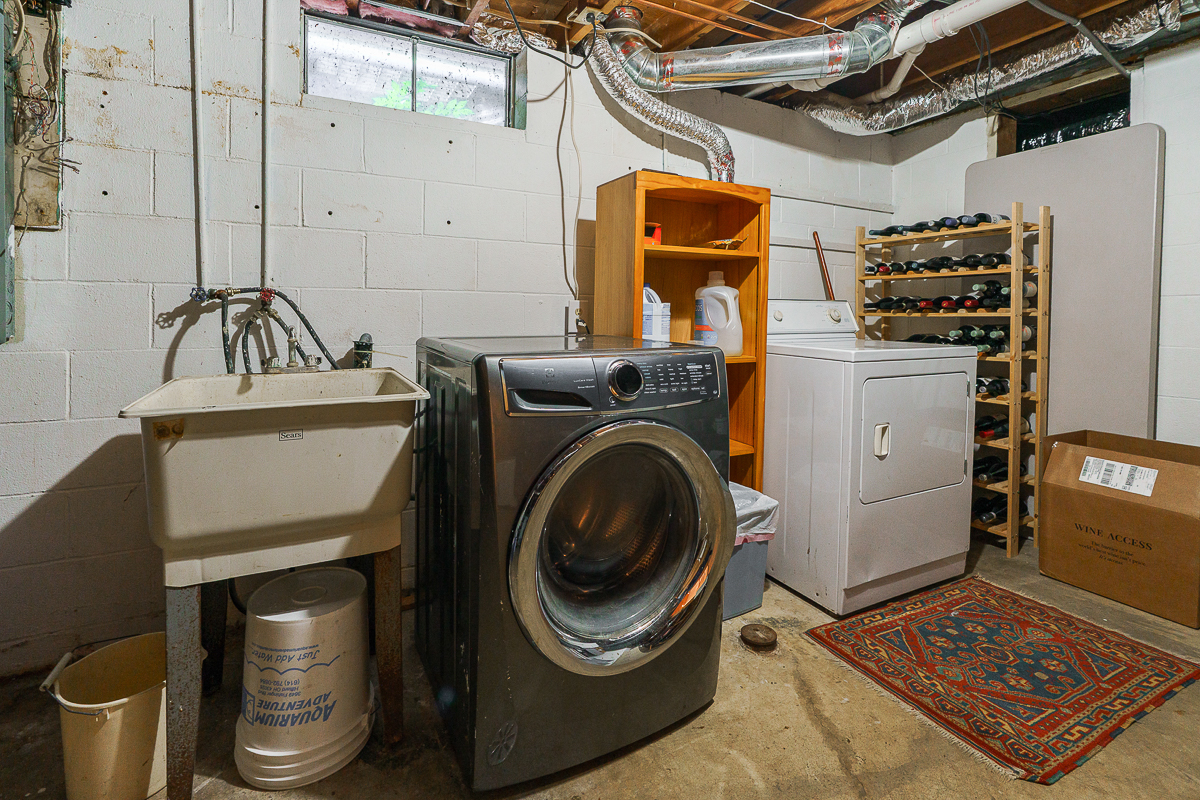 1332 Castleron Rd N-12