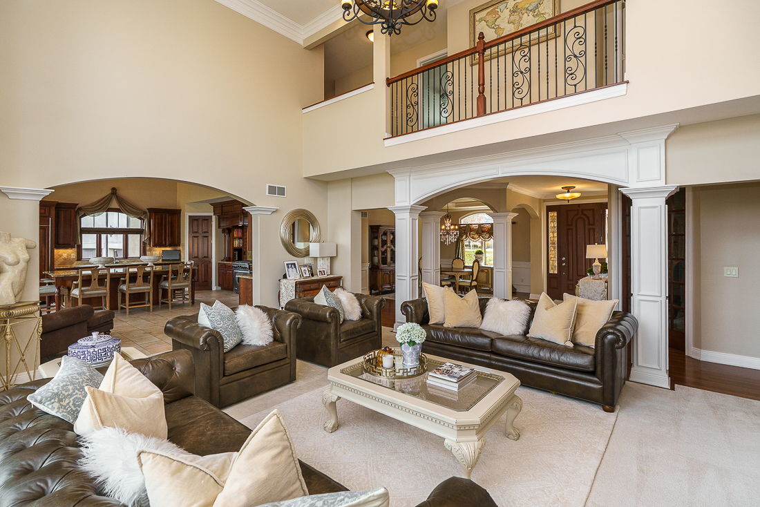 1403 Riverwood Ln-23