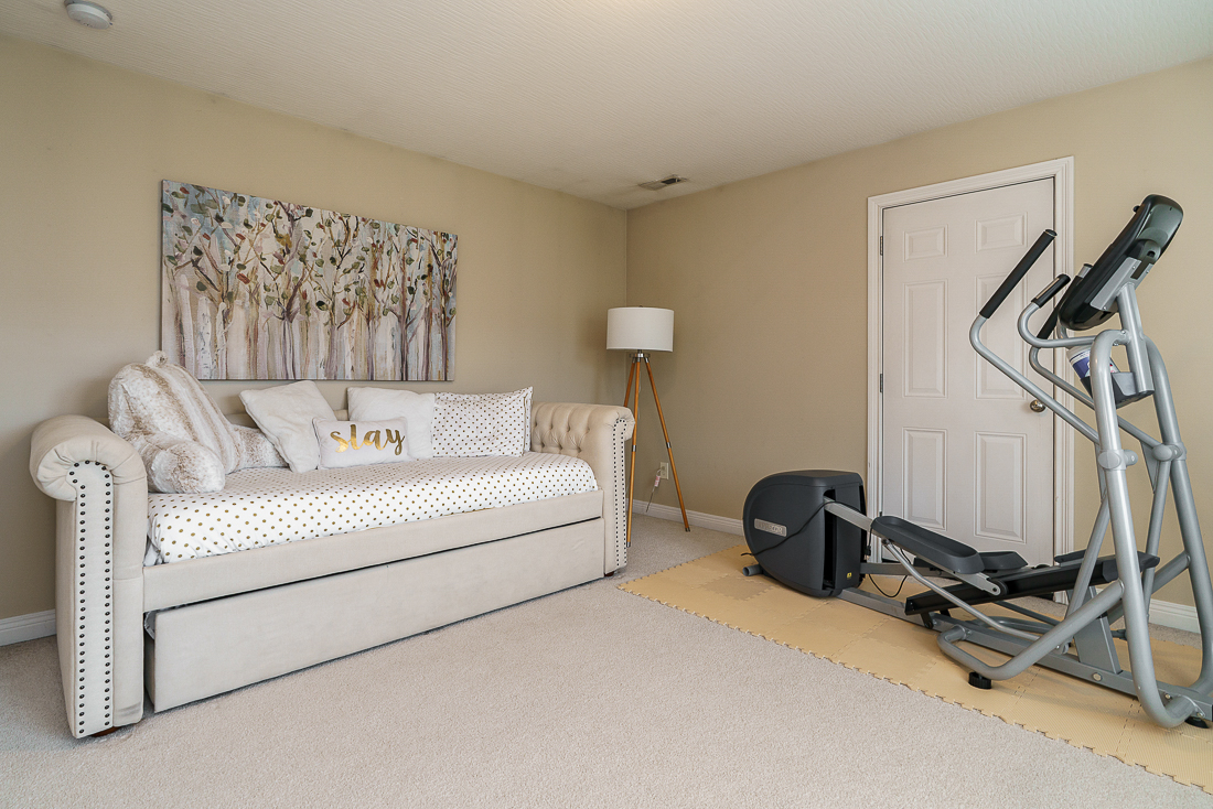 1403 Riverwood Ln-57