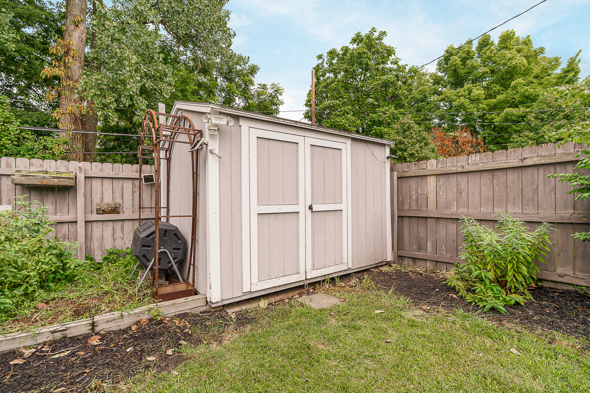 1649 North Star Ave-5