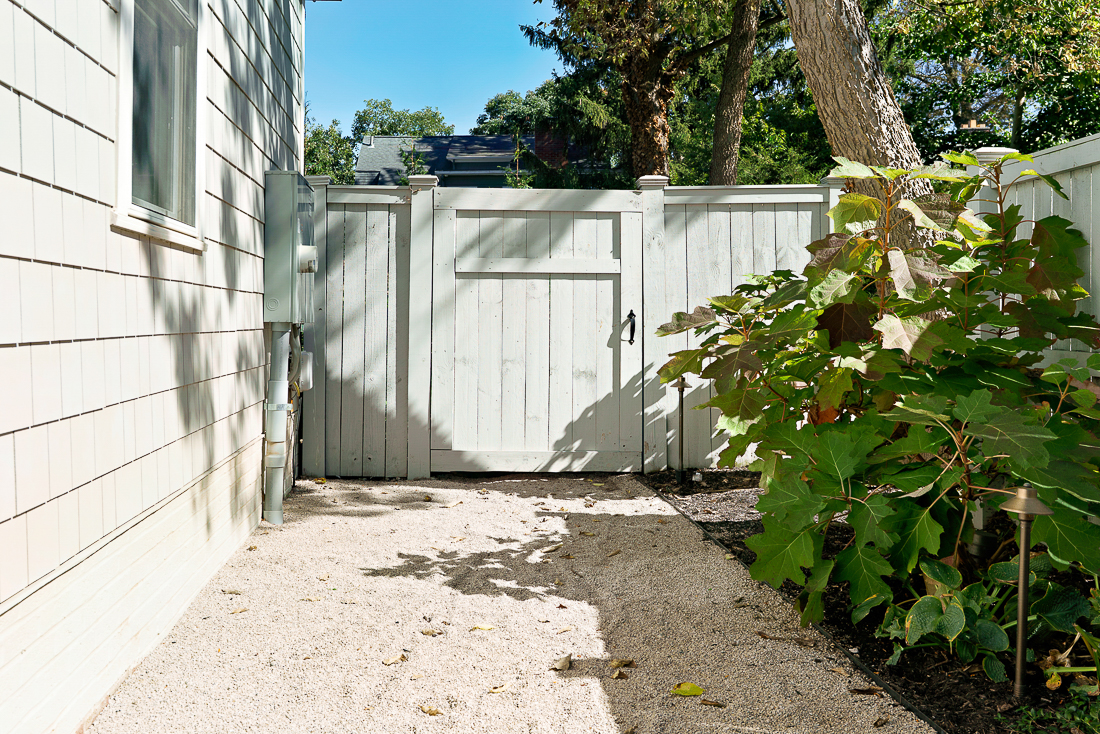 1968 N Devon Rd.-final-27