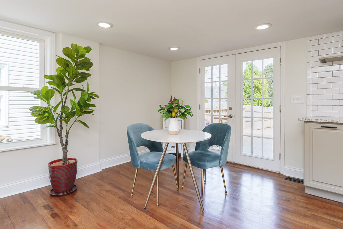 1786 Gerrard Ave-20