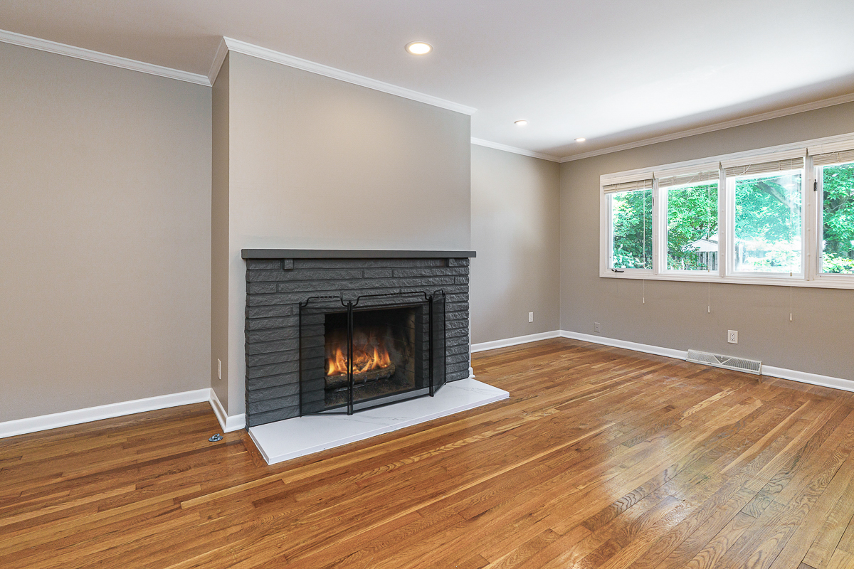 1789 Riverhill Rd-21