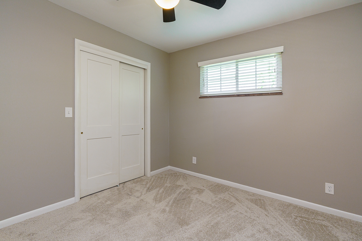 1789 Riverhill Rd-41