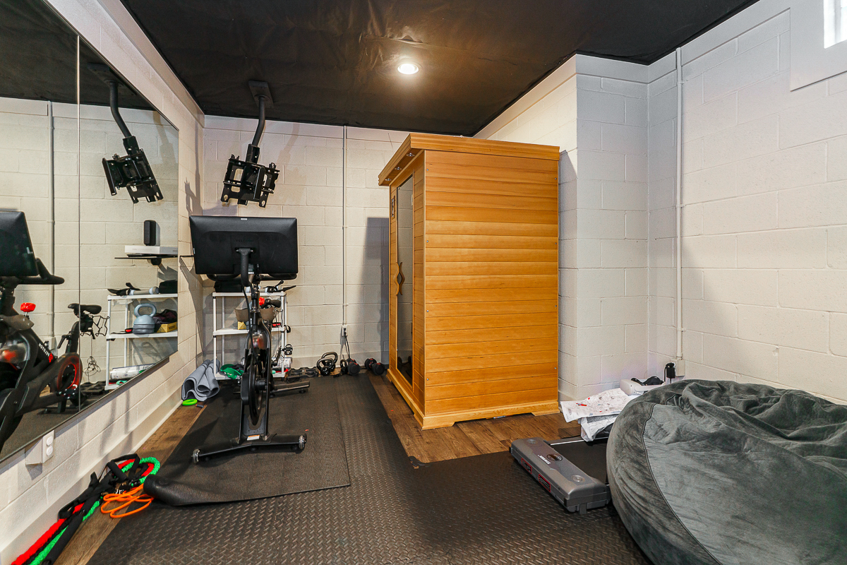 1808 Upper Chelsea Rd-23