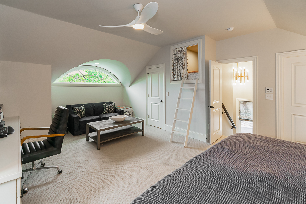 1808 Upper Chelsea Rd-71