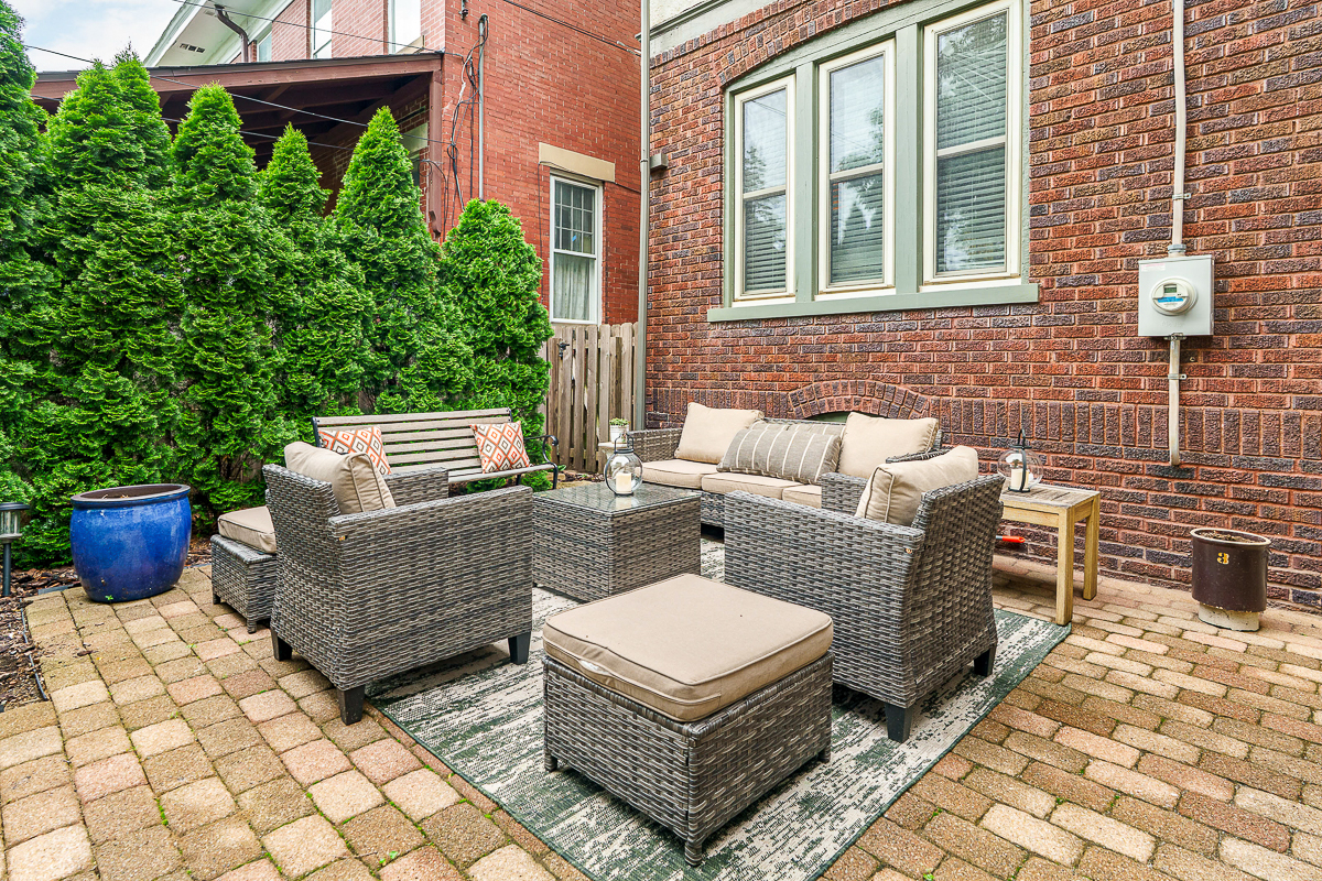 1833 Franklin Ave-14