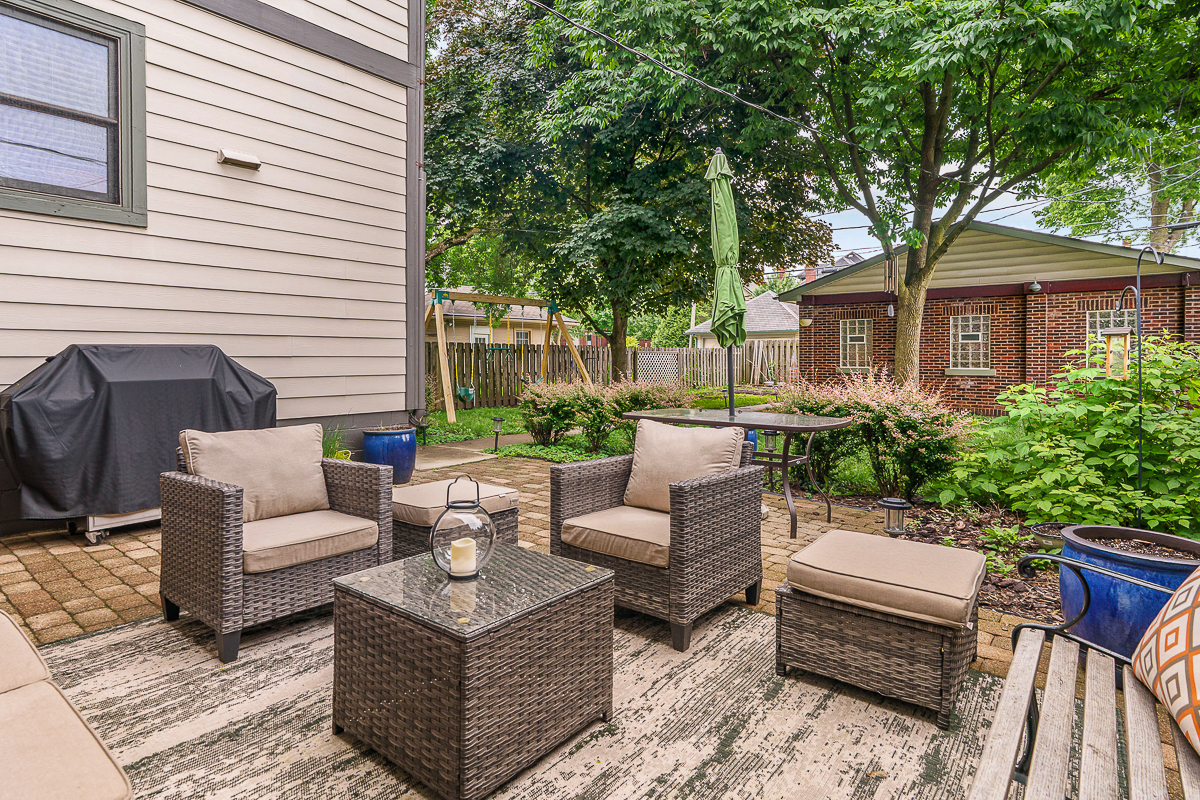 1833 Franklin Ave-17