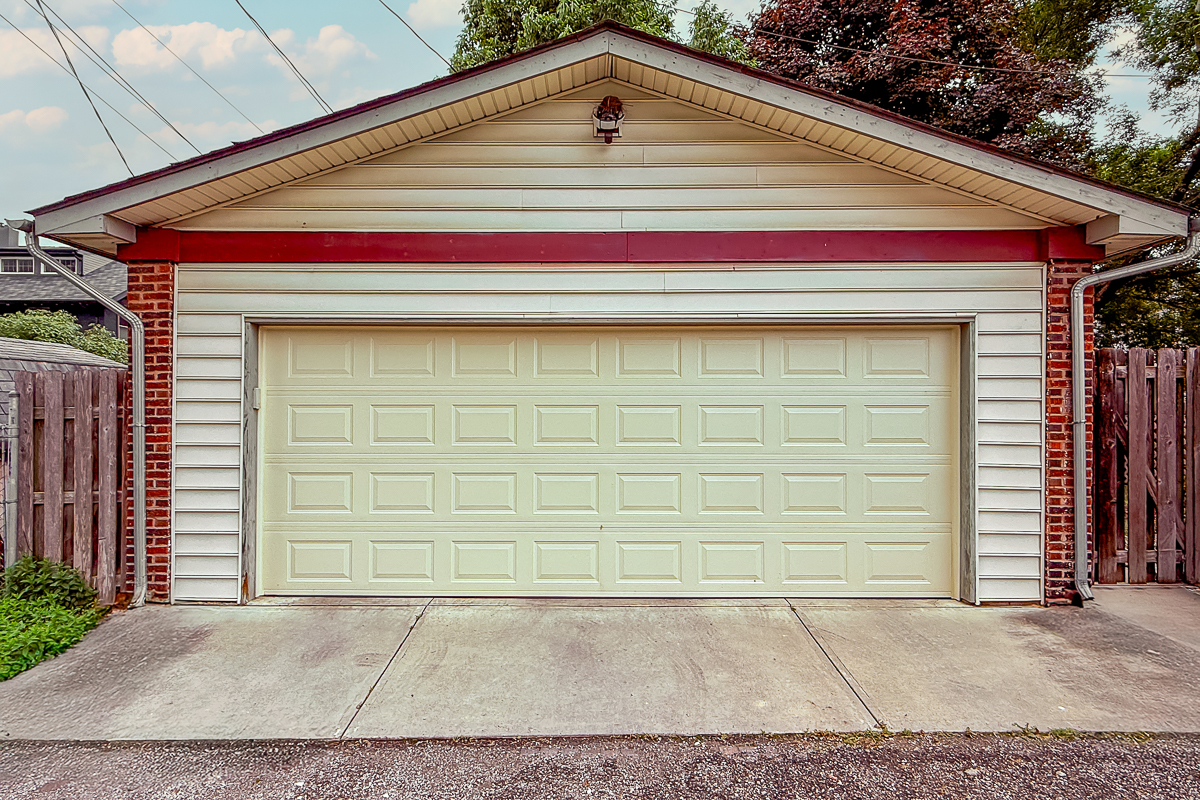 1833 Franklin Ave-22