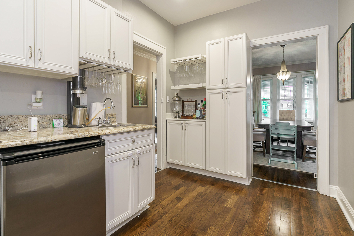 1833 Franklin Ave-33