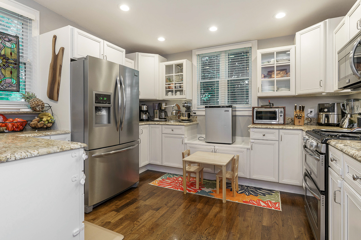 1833 Franklin Ave-36