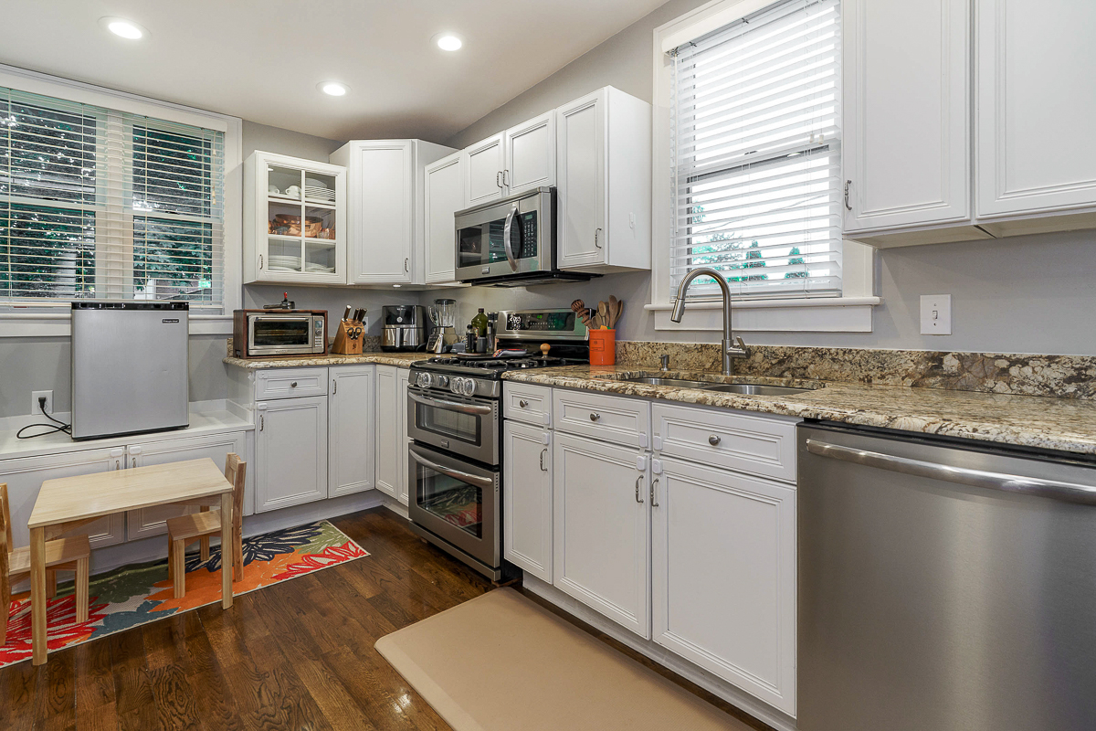 1833 Franklin Ave-38