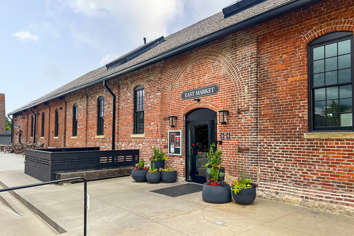 1833 Franklin Ave-60