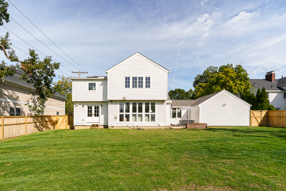 2109 Yorkshire Rd-11