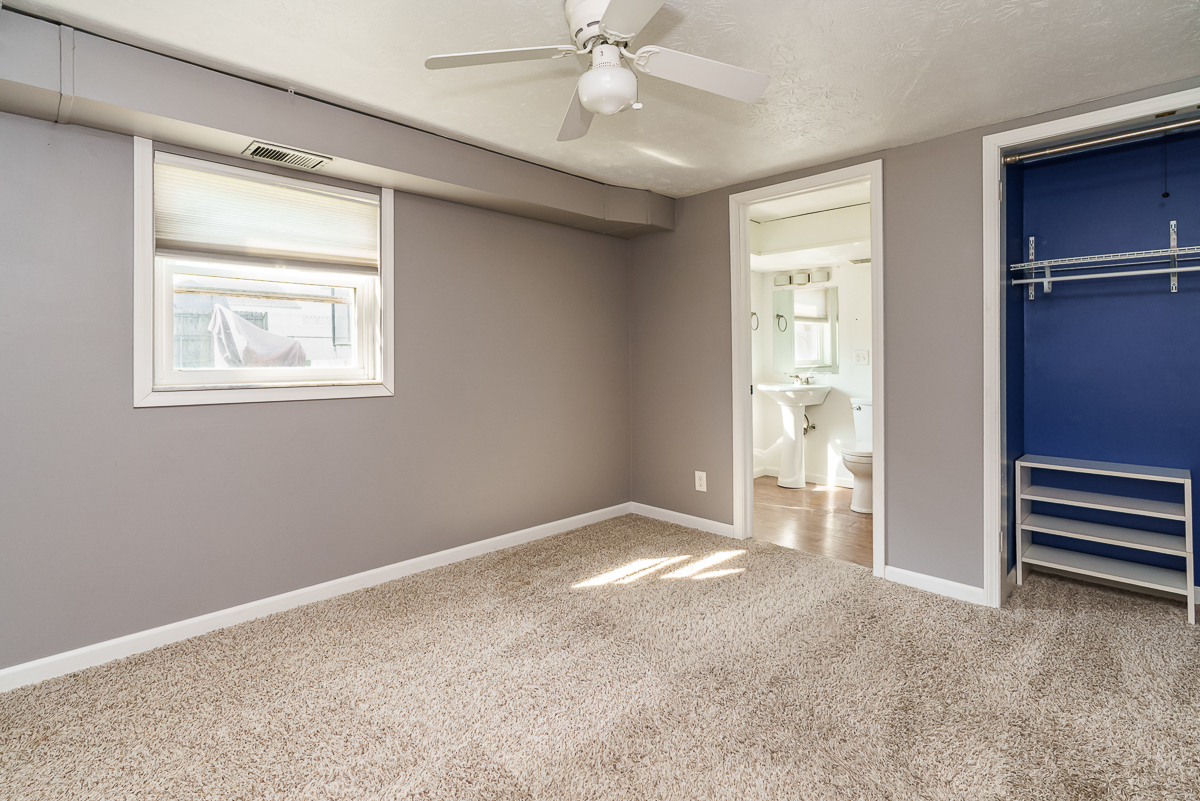 2295 Salem Ave-13