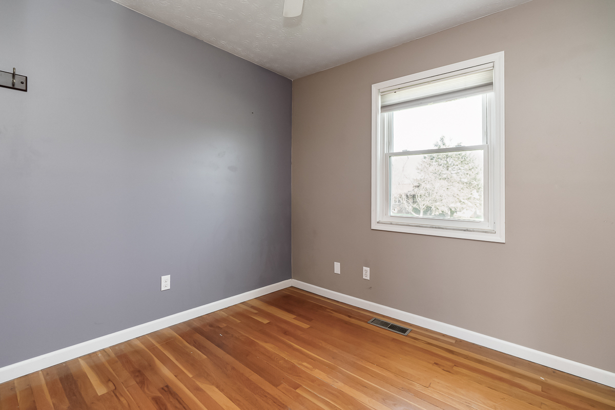 2295 Salem Ave-32