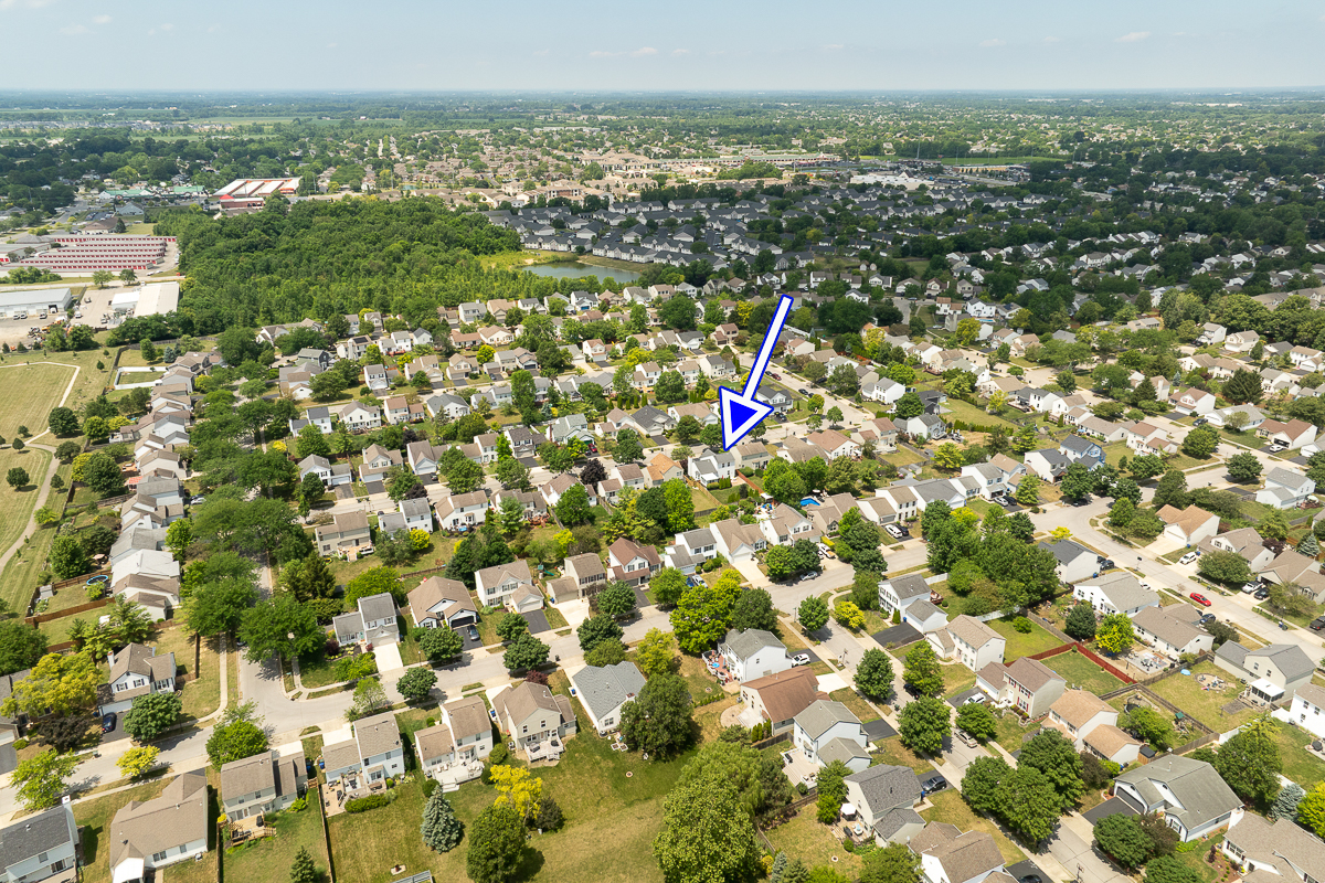 2328 Shelby Ln-1