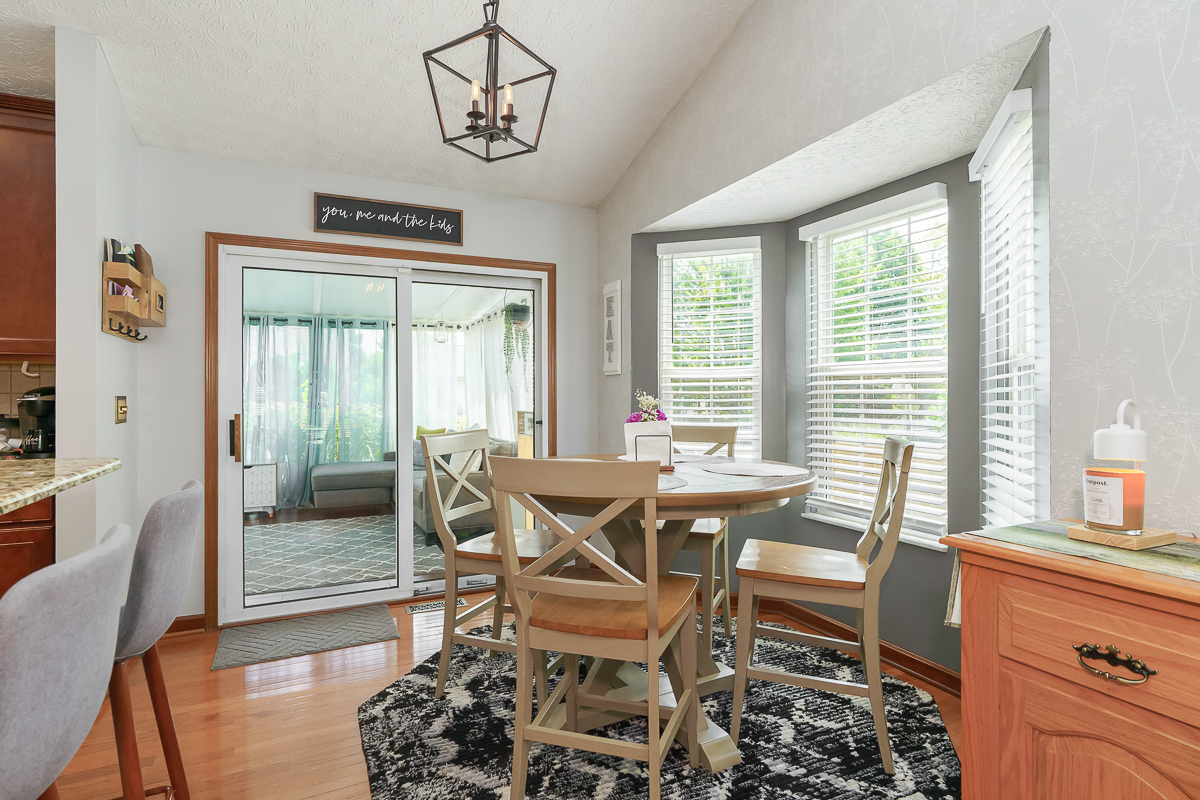 2328 Shelby Ln-27