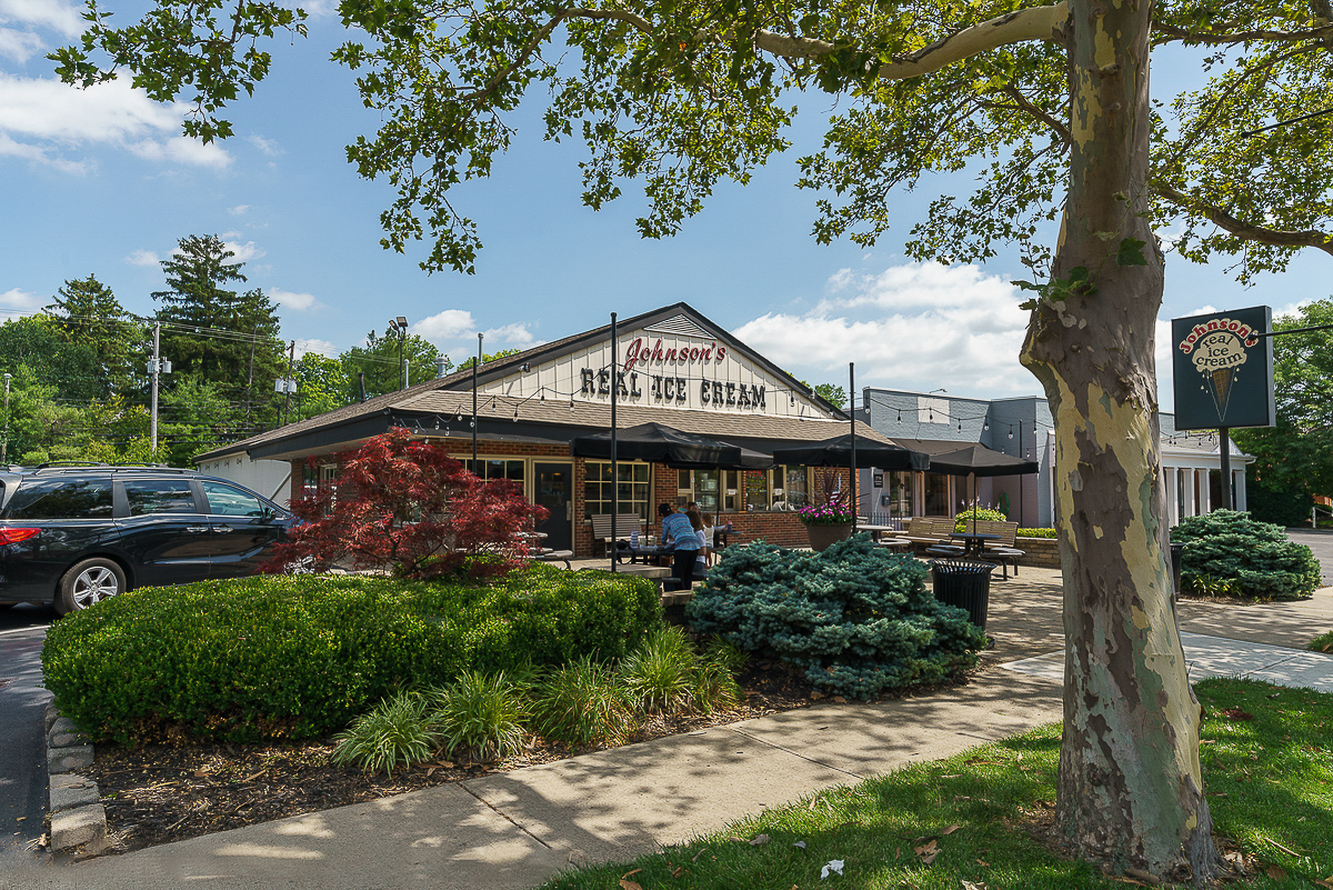 2549 Brentwood Rd-63