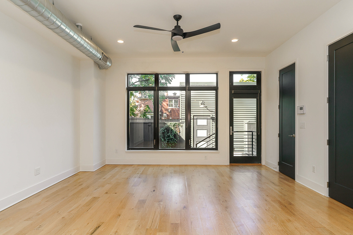 25 w Frankfort St-18