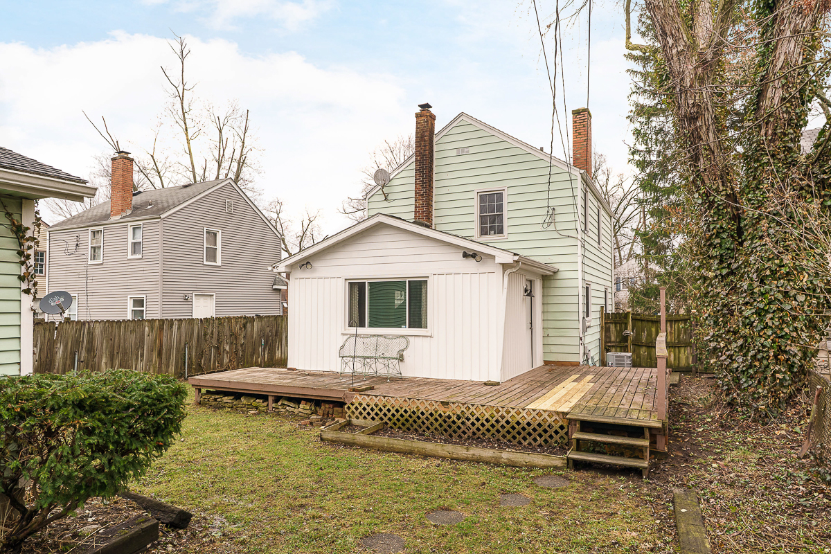 2981 Norwood St-7
