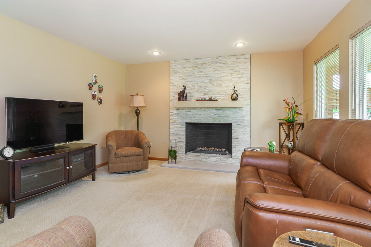 316 Charleston Ave-15