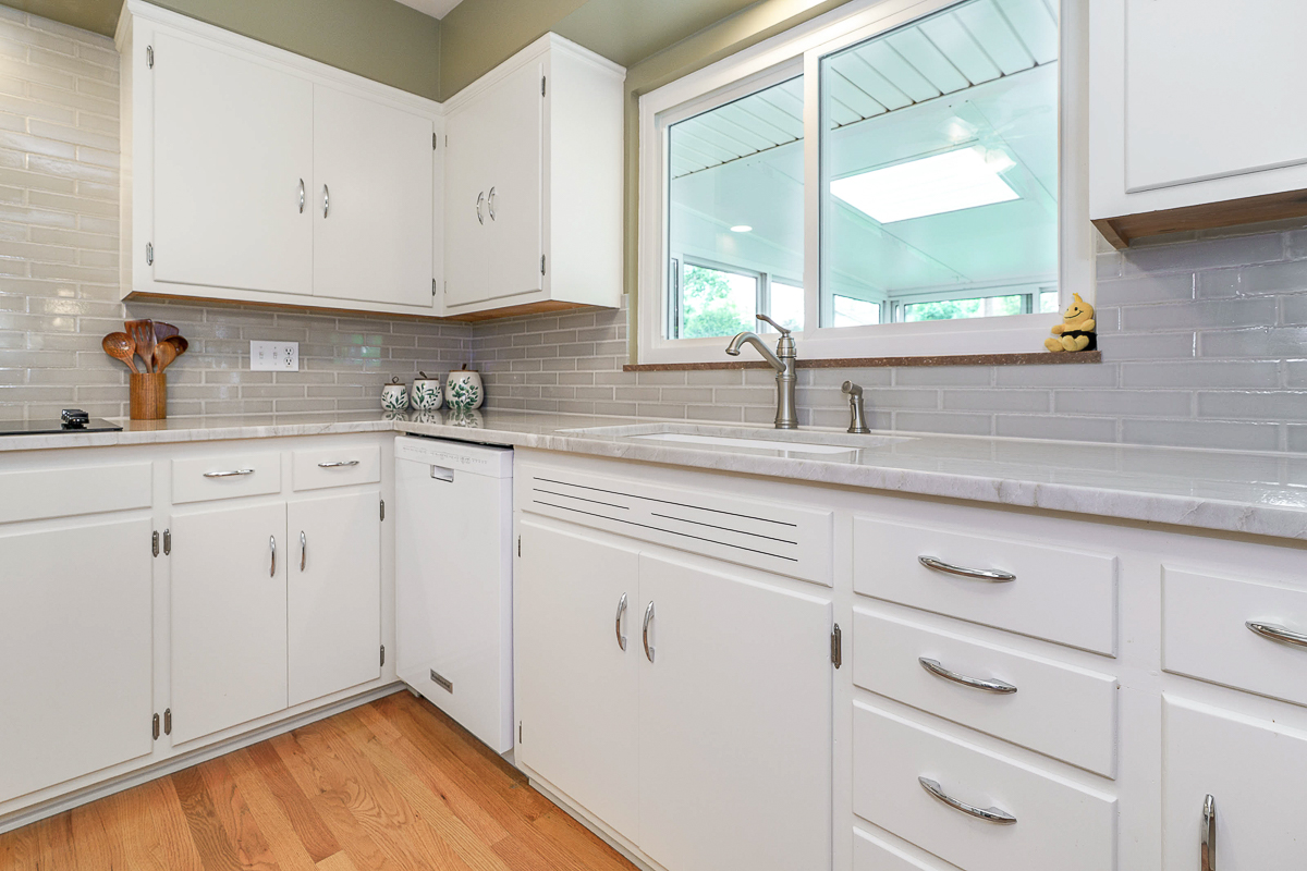 316 Charleston Ave-20