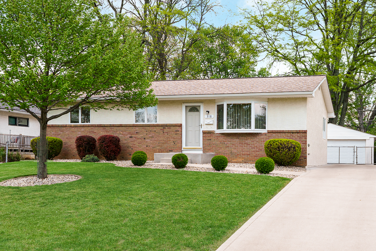318 E Stanton Ave-6