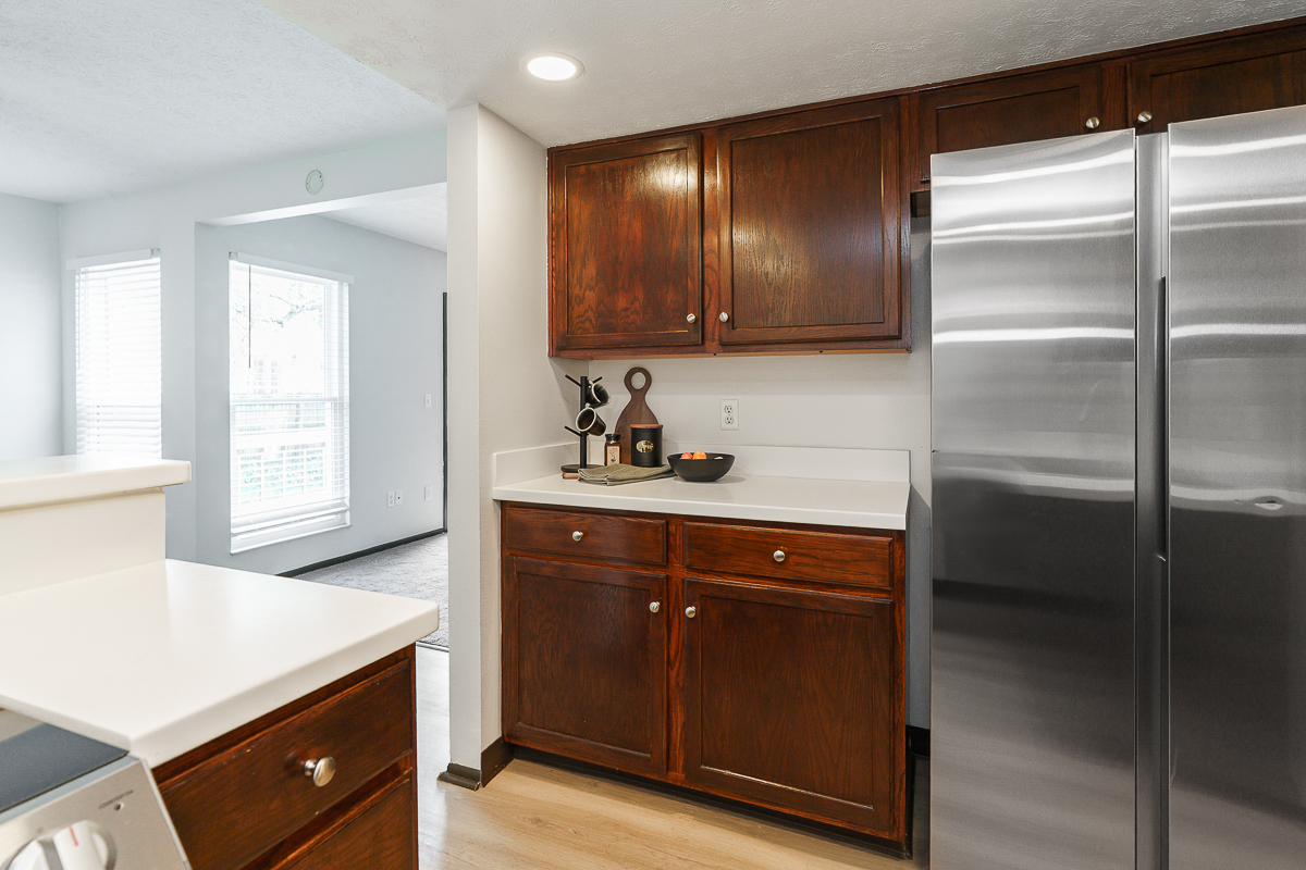 324 Meadowside Court-24