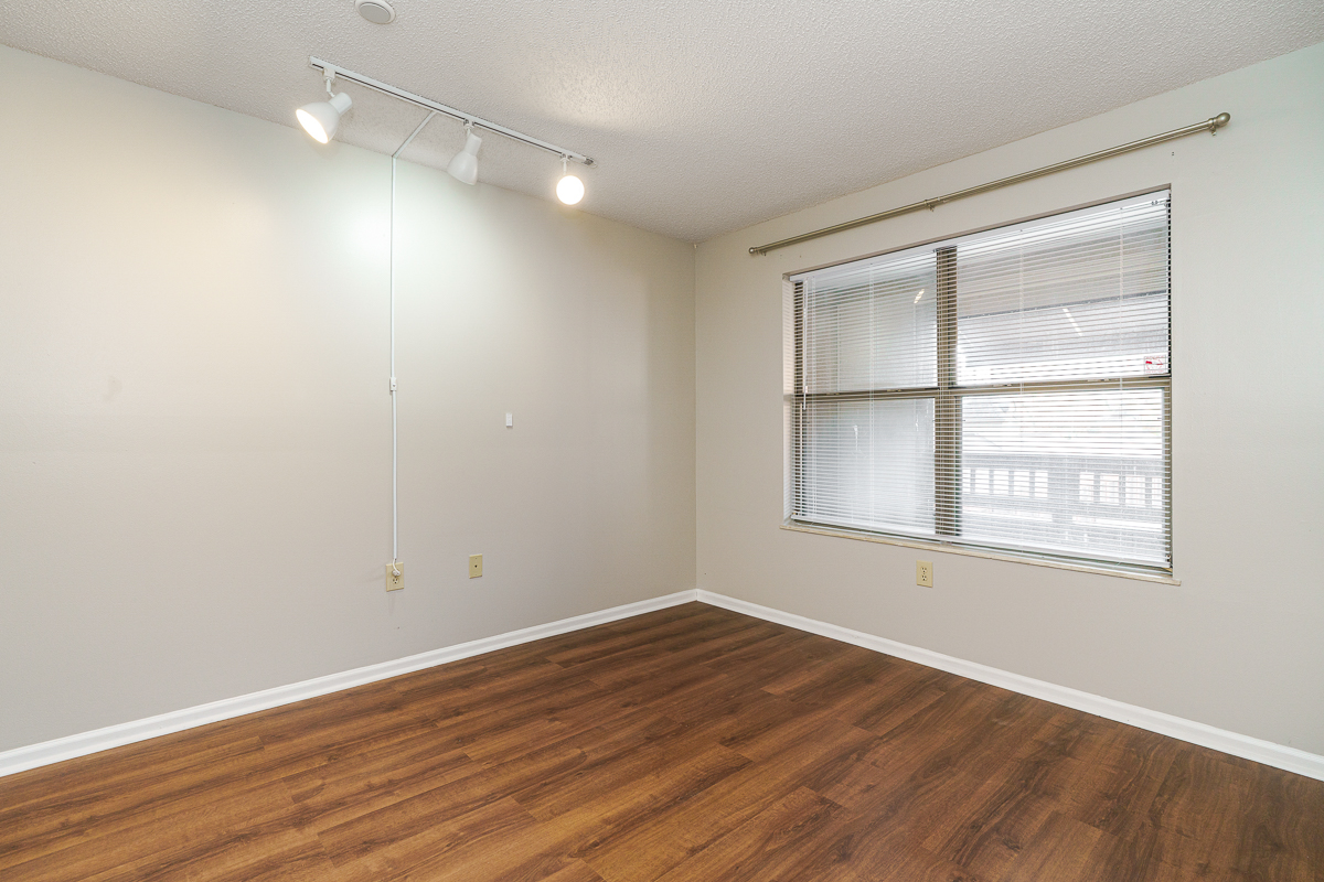 35 Buttles Unit C-19