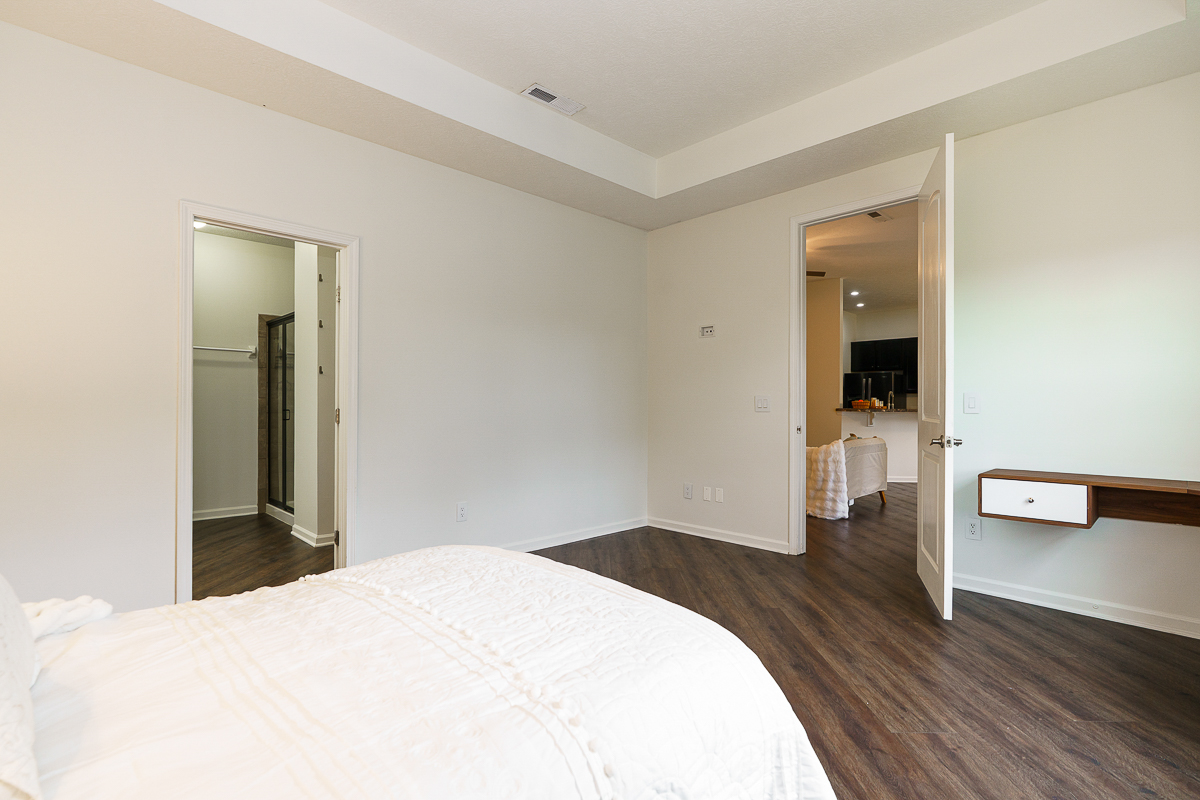 3679 Birkland Cir-28