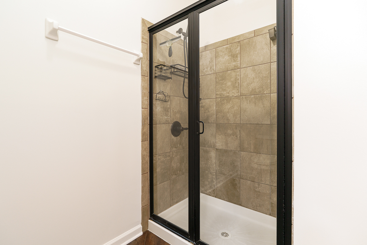 3679 Birkland Cir-30