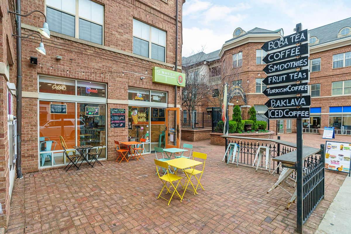 36 W Russell St-29