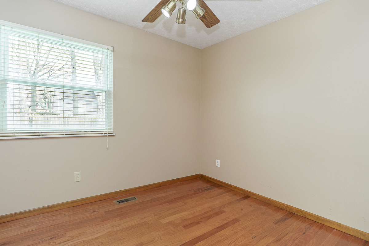 4182 Berryfield Dr-20