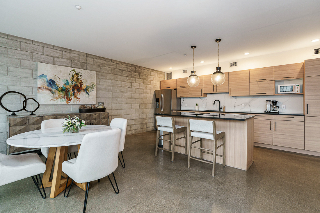 225 N 4th St #301-21