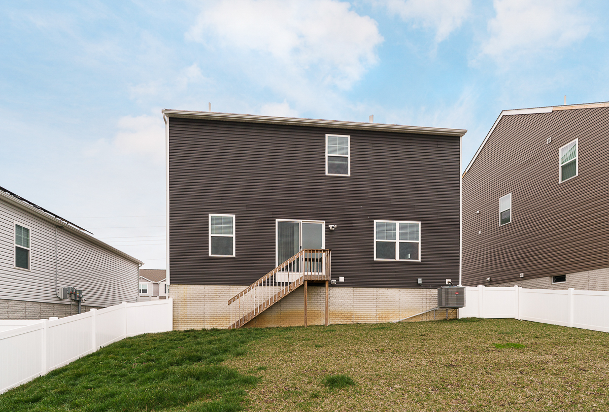 465 Faulkner Dr-6