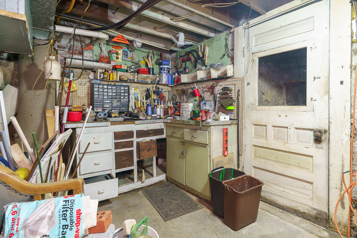 49 s Cassady Ave-23