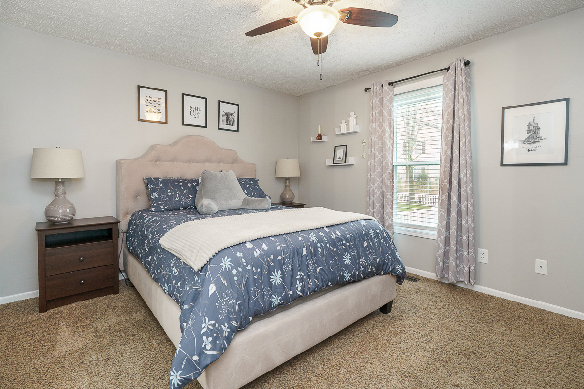 5094 Gredle Dr-32