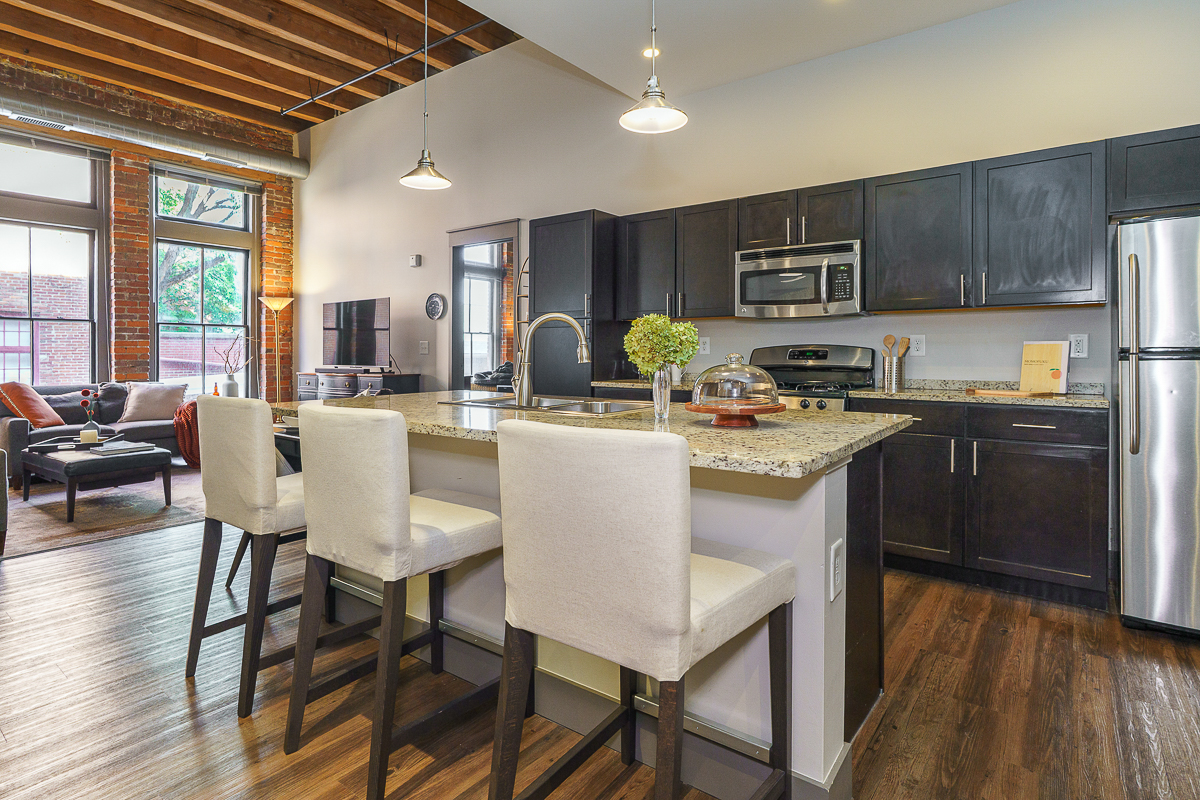 570 S Front St #104-13