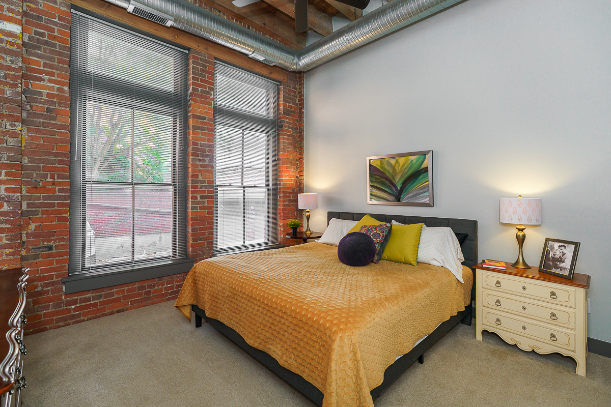 570 S Front St #104-18