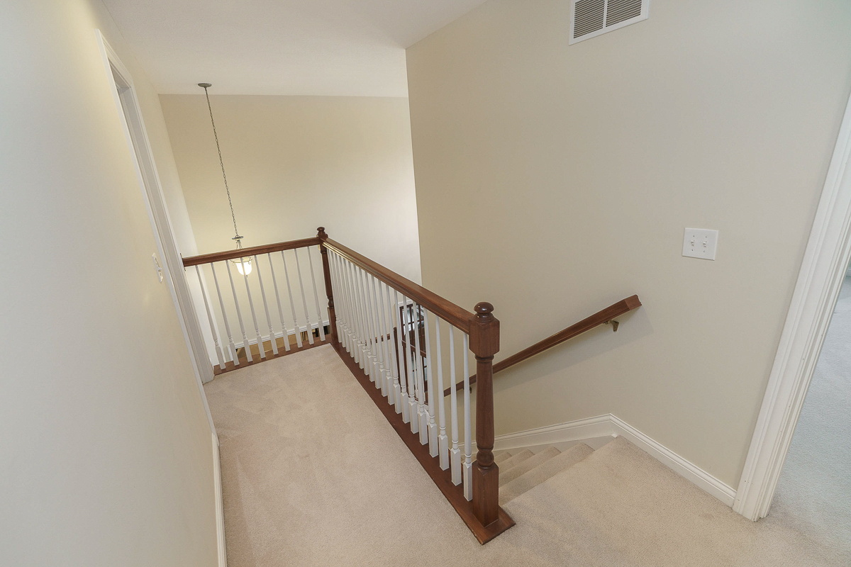 6061 Highland Hills Dr-46