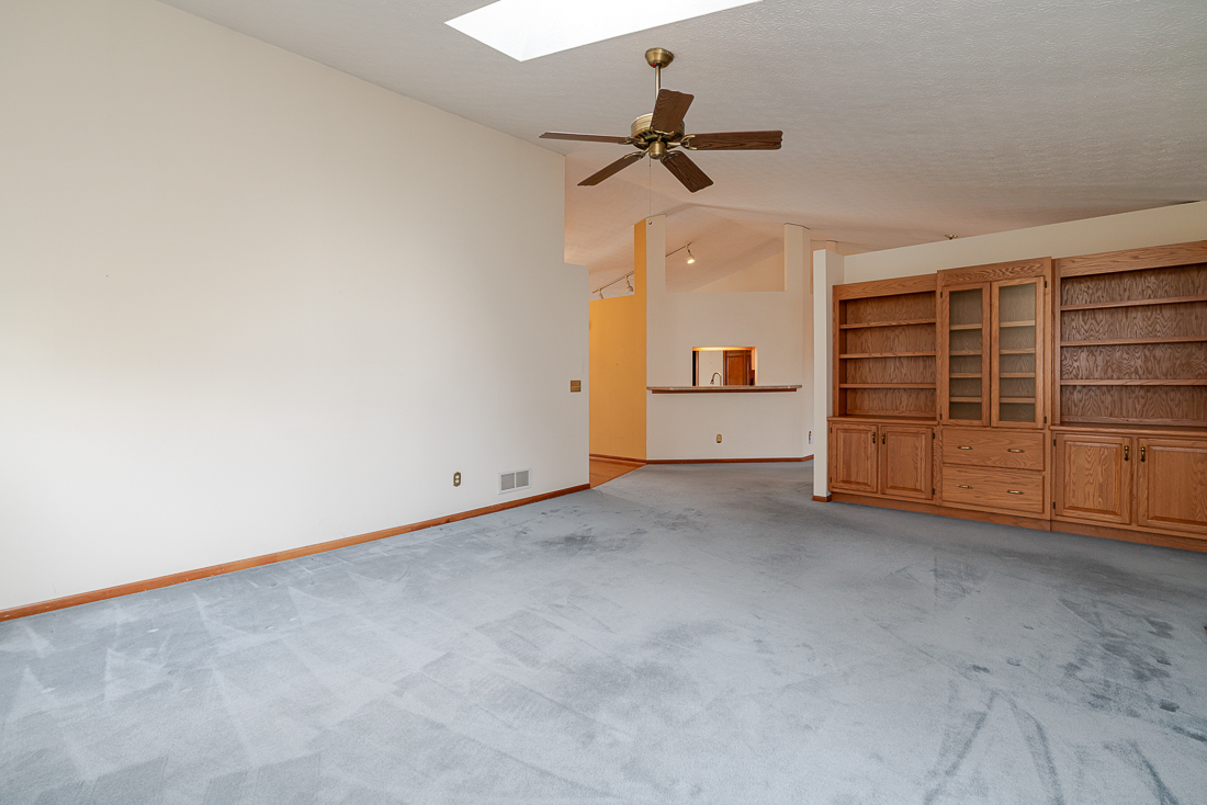 6392 CLAYPOOL Ct--15