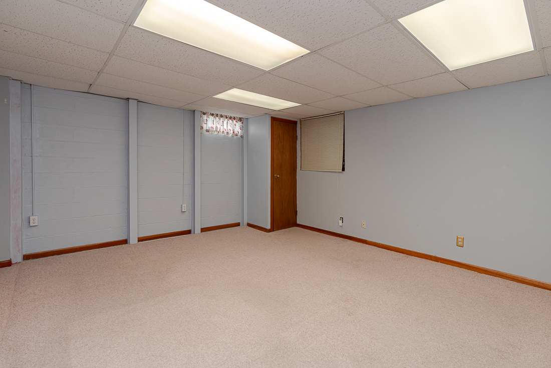 6392 CLAYPOOL Ct--38