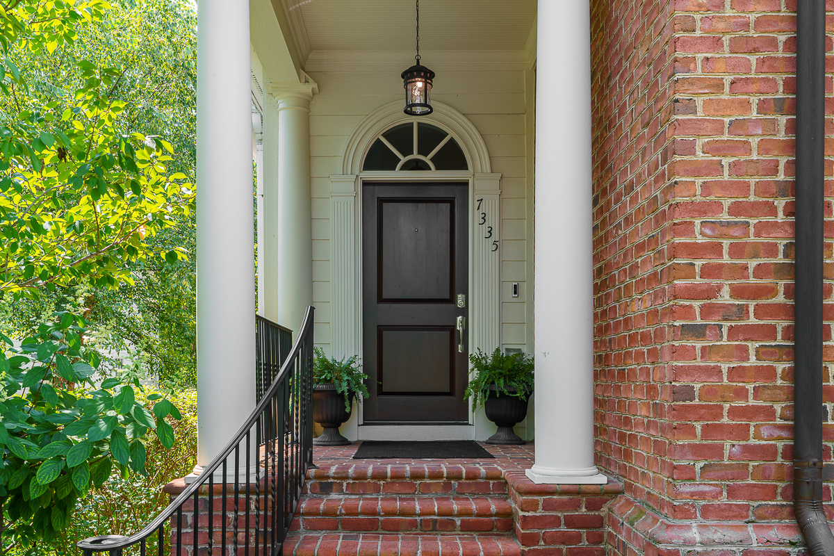 7335 Southfield Rd-3