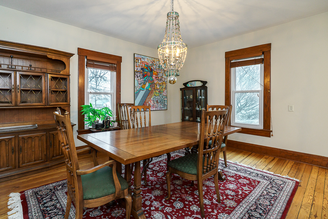 76 e Lakeview Ave-31